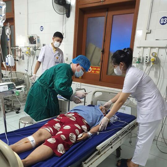 <a href="/chuyen-khoa" title="Chuyên khoa" rel="dofollow">Chuyên khoa</a>