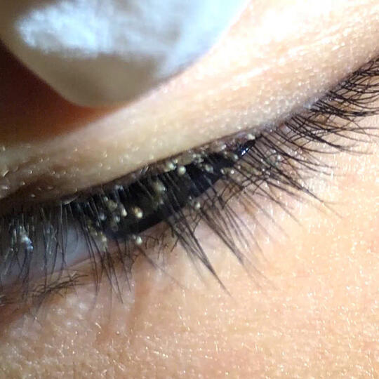 <a href="/chuyen-khoa" title="Chuyên khoa" rel="dofollow">Chuyên khoa</a>